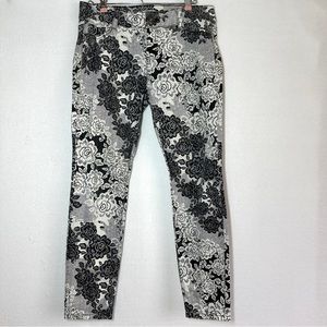 Candie's Jeans Junior11 Black & White Floral Print Flowers Denim Pants
